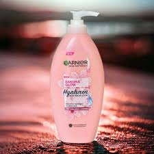 Garnier Pink Sakura lotion